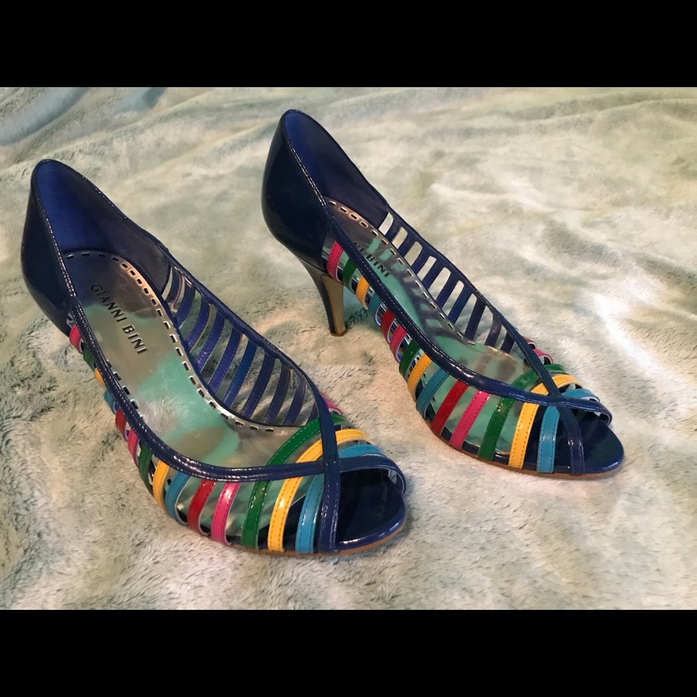 Women’s shoe